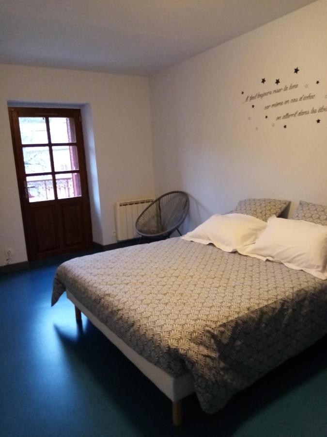 Auberge Du Marronnier Belmont-sur-Rance エクステリア 写真